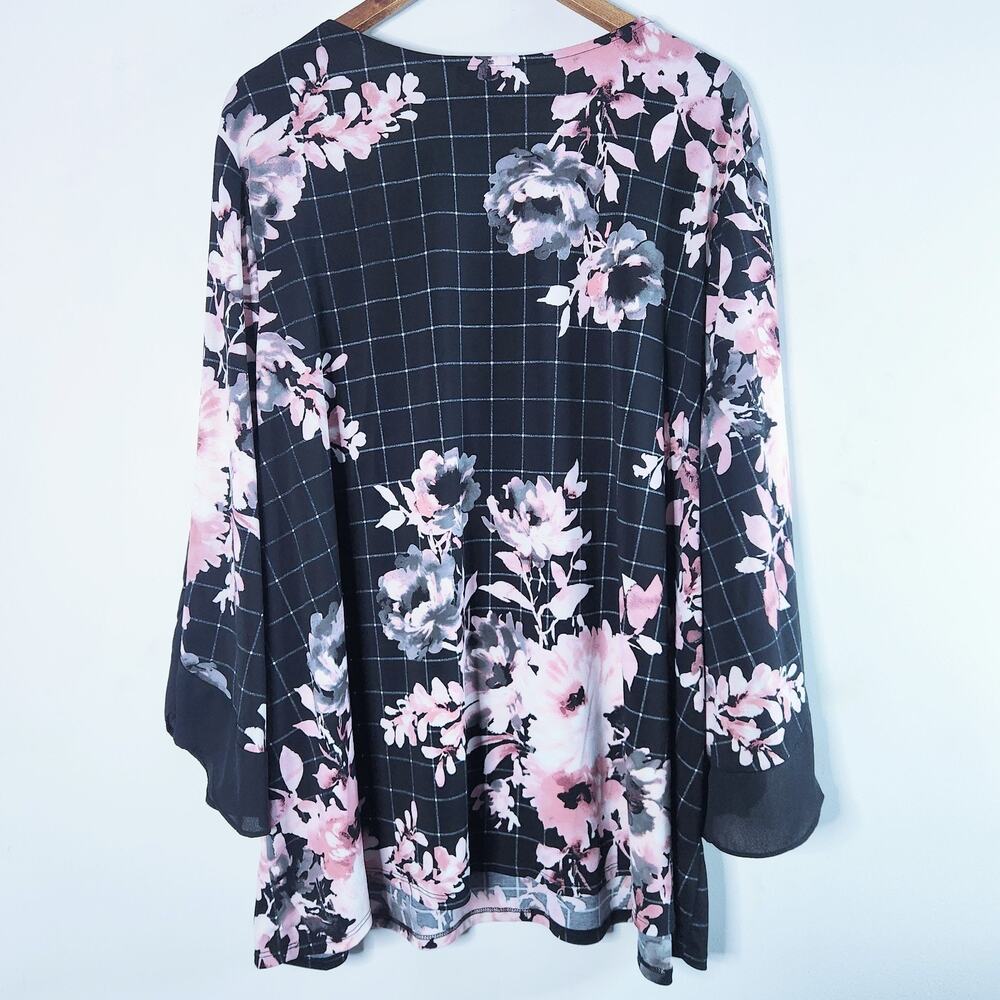 Catherines Womens Black Pink Studded Dream Drape Flutter Sleeve Blouse Size 3X - Picture 5 of 10